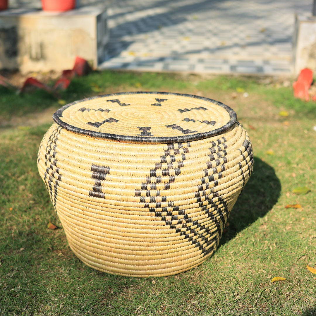 Coffee Table With Storage Removable Lid - Image 2